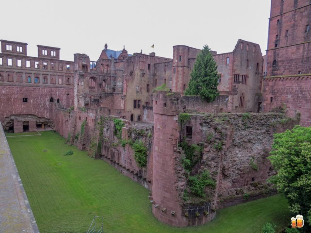 Visita ao castelo de Heidelberg, na Alemanha